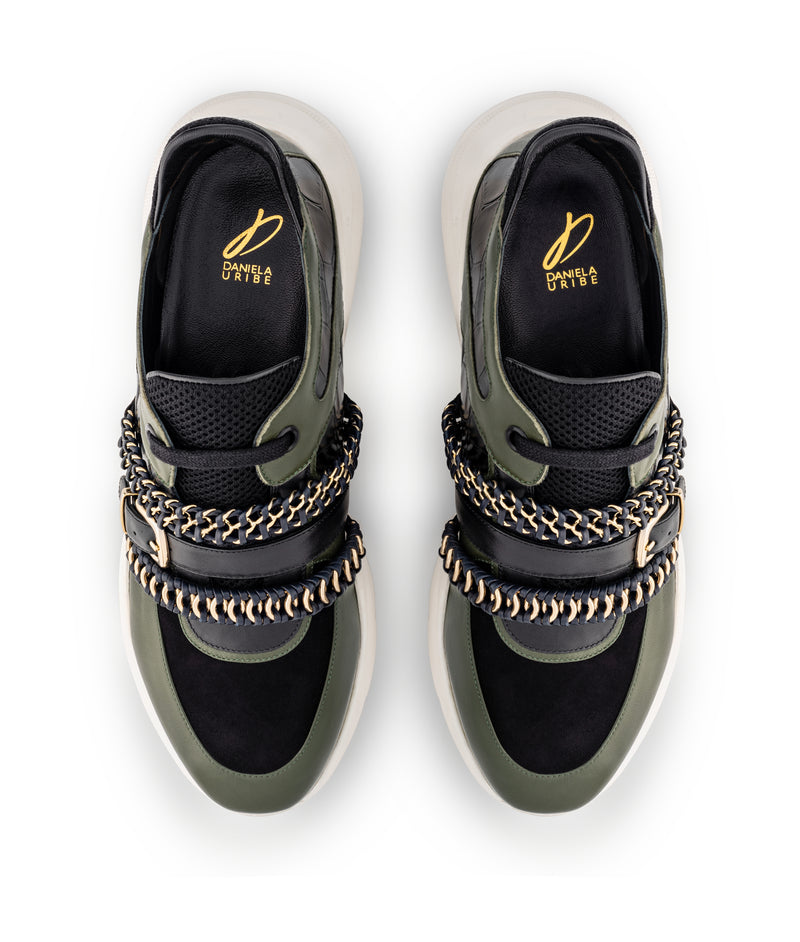 Daniela Uribe Shoes in Gender neutral design in black and green leather